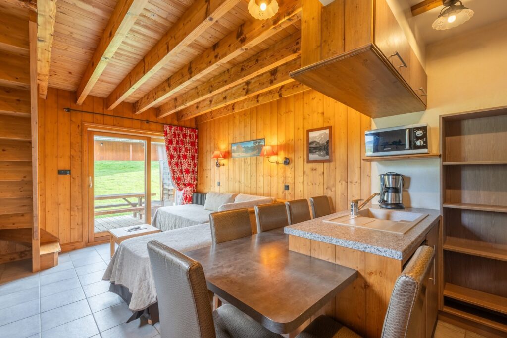 Cuisine ouverte en bois
